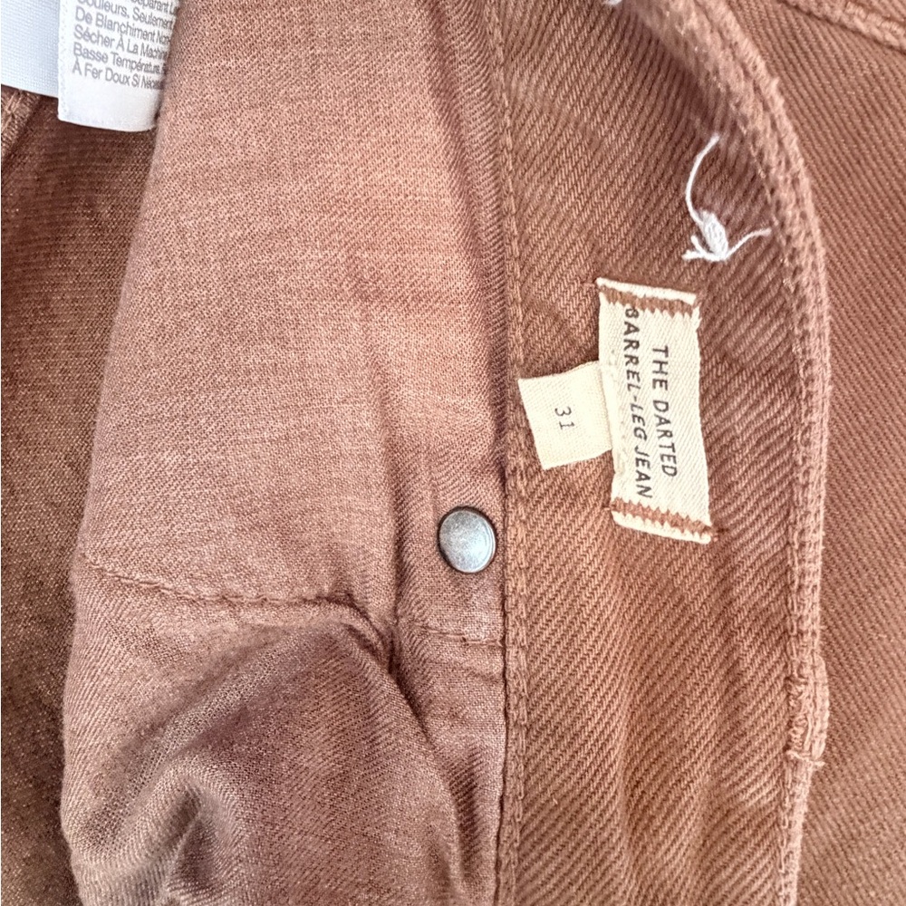 Madewell Rust-Brown the darted barrel Jean - Picture 5 of 5